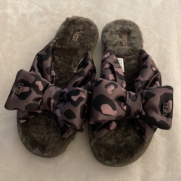 UGG Lushette Grey Leopard Puffer Slipper Sz 6 - Picture 2 of 5